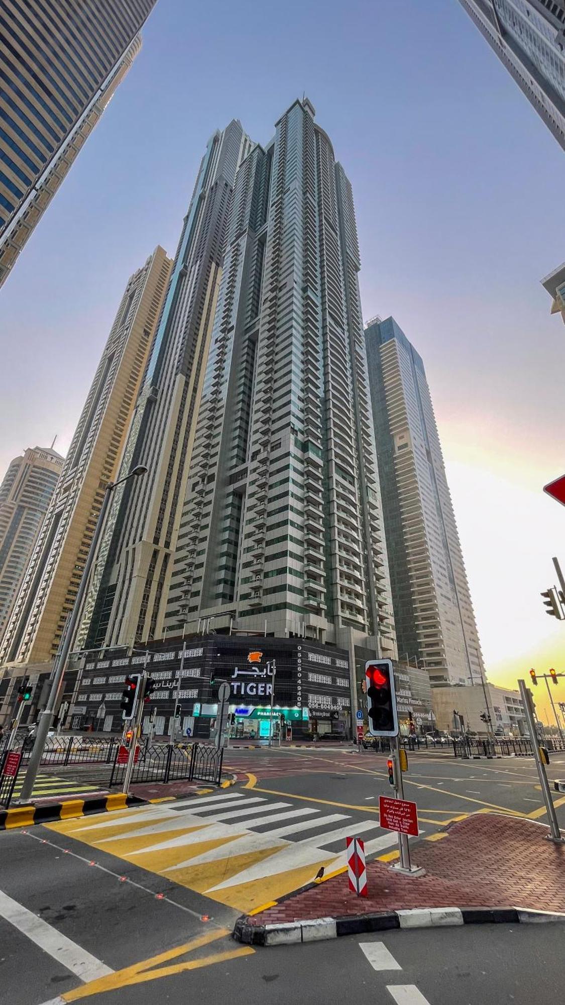 Sea & Palm View Elegant 1 Bedroom Apartment Dubai Ngoại thất bức ảnh